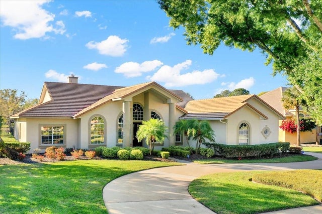 2230 Lake Crescent Court, WINDERMERE