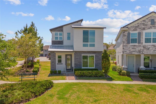 1873 White Feather Loop, OAKLAND