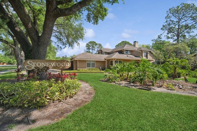 7269 Dr Phillips Boulevard, ORLANDO