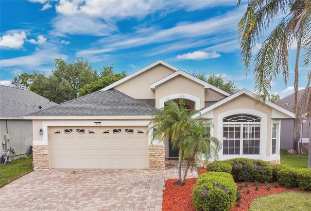 10621 Golden Cypress Court, ORLANDO