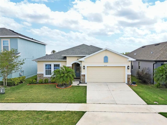 13318 Serene Valley Drive, CLERMONT