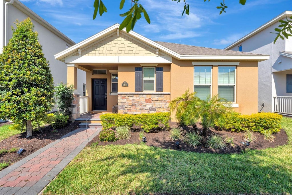 9456 Komika Lane, WINTER GARDEN