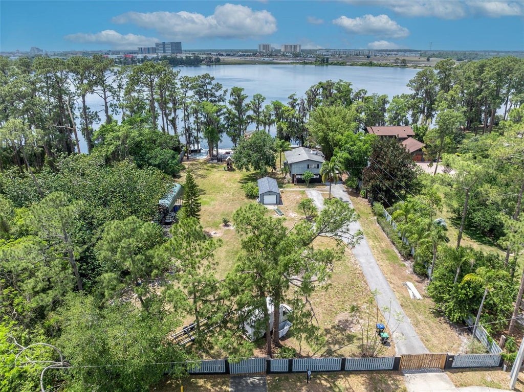 11424 Westwood Boulevard, ORLANDO