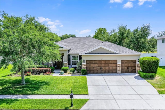 721 Lake Cove Pointe Circle, WINTER GARDEN