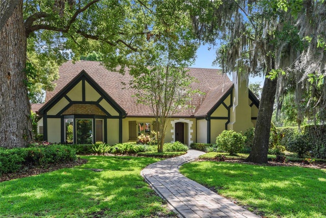 1742 Barcelona Way, WINTER PARK