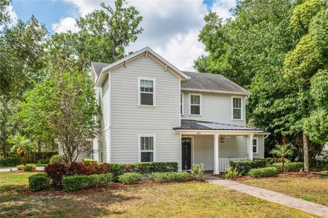 101 West Oakland Avenue, OAKLAND