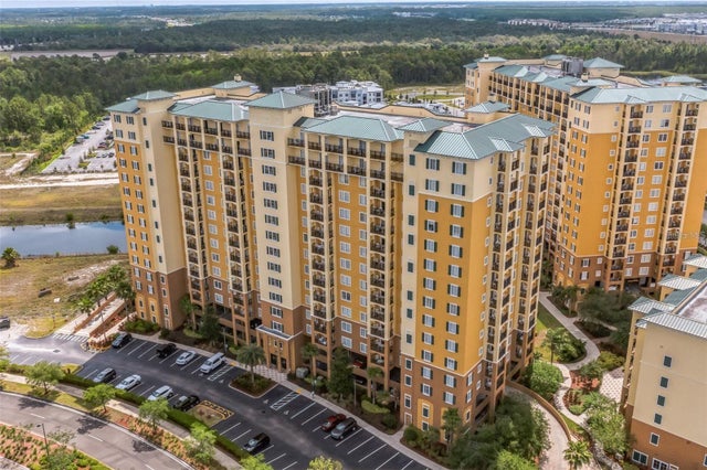 8101 Resort Village Drive 31501, ORLANDO