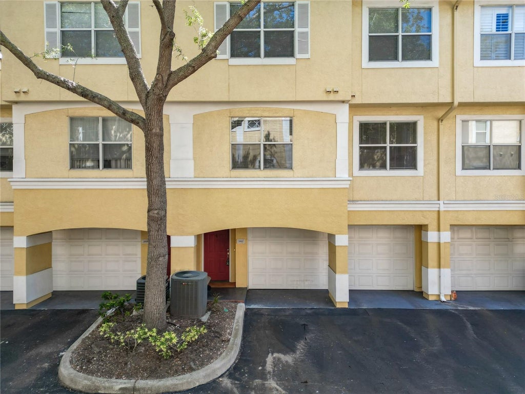 1810 Shadow View Circle 1810, MAITLAND