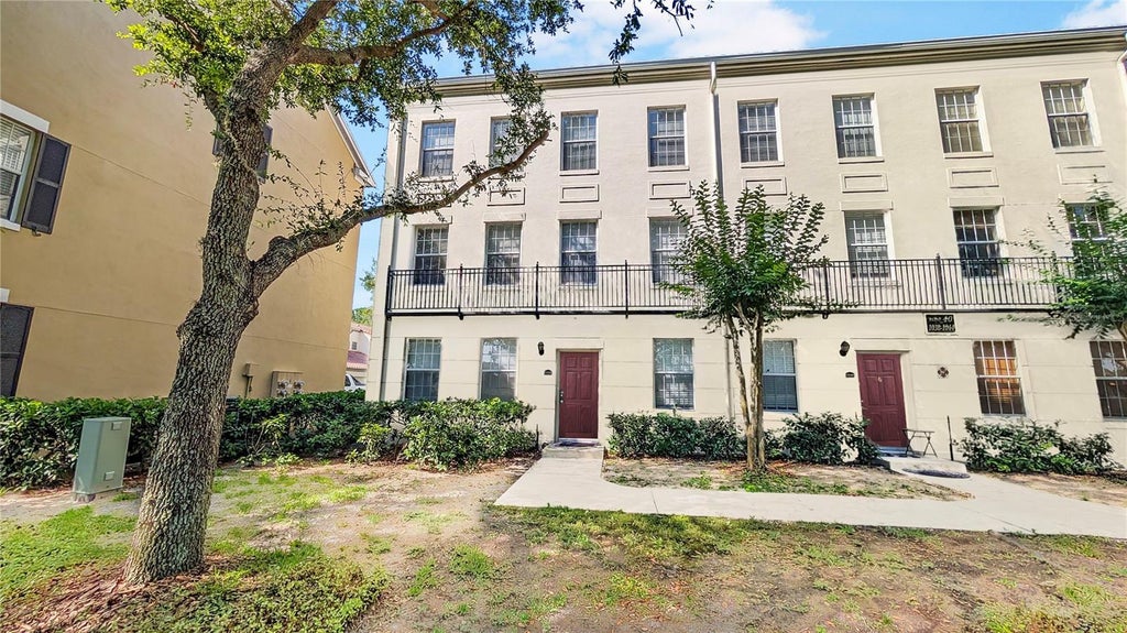 1038 Waterside Drive 1038, CELEBRATION