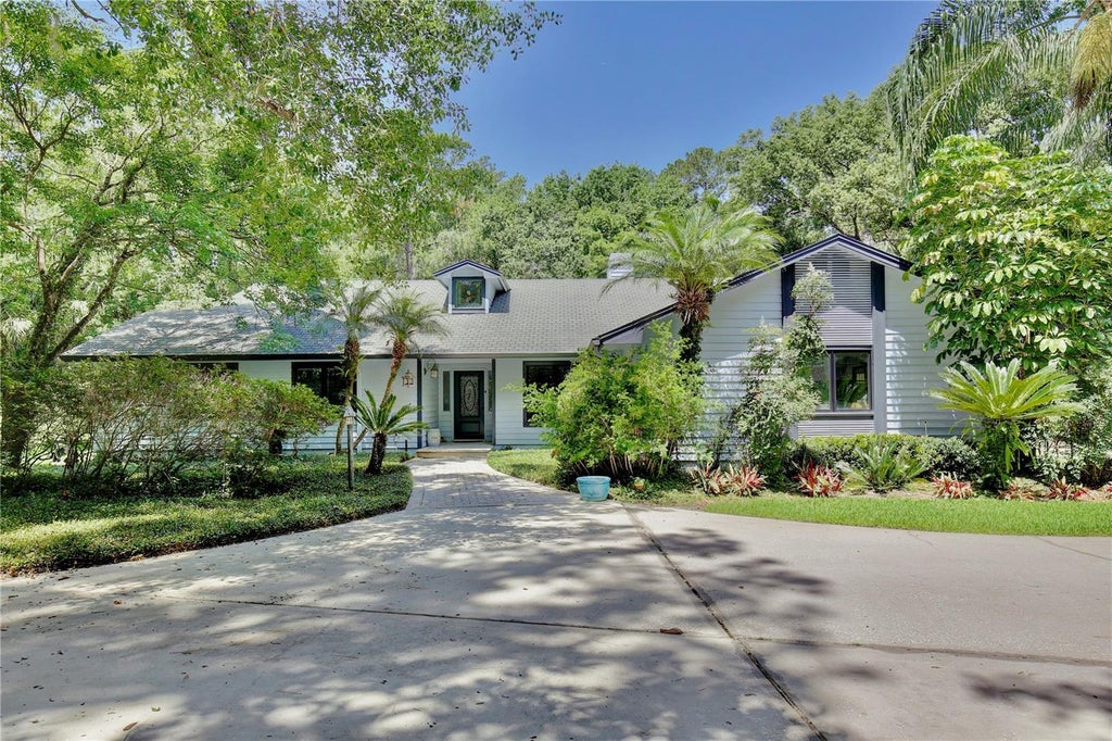 183 Parsons Road, LONGWOOD