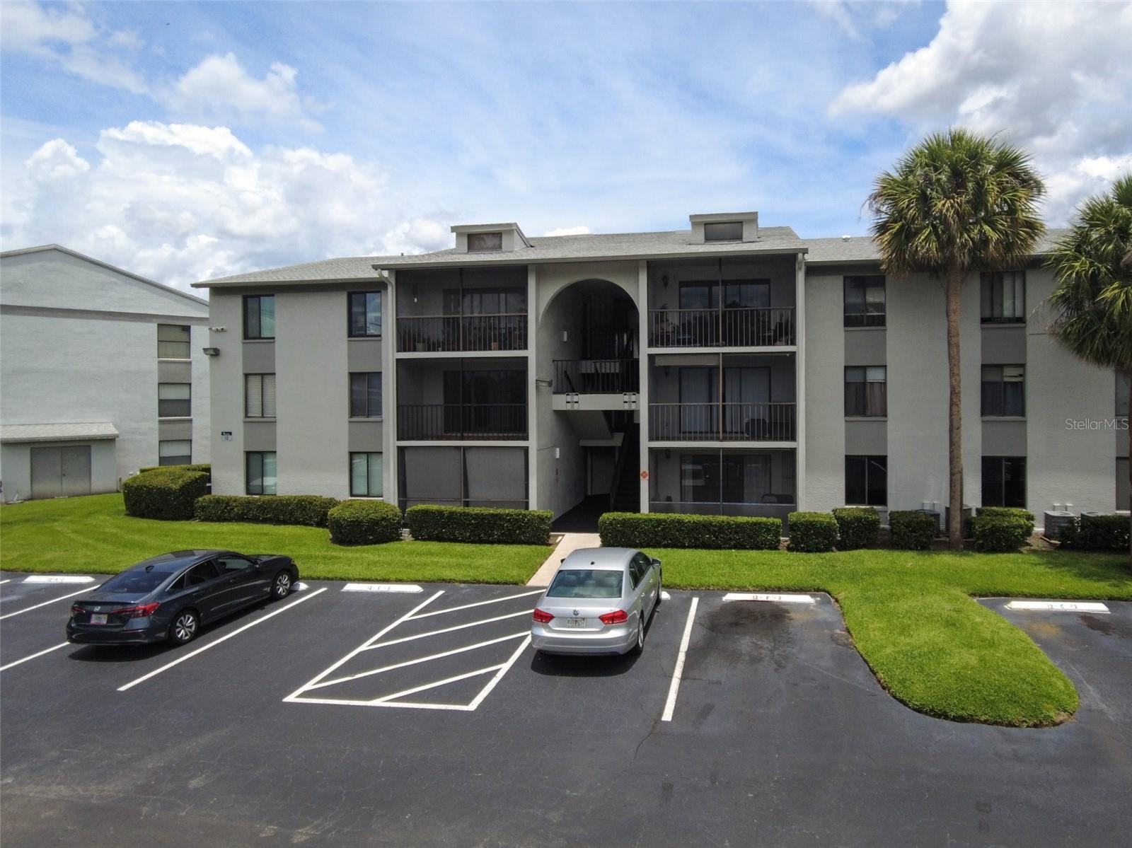 Photo of Listing #O6315728