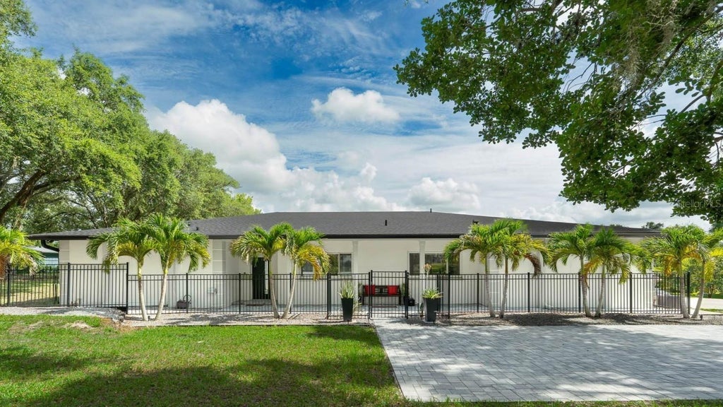 9353 Gotha Road, WINDERMERE