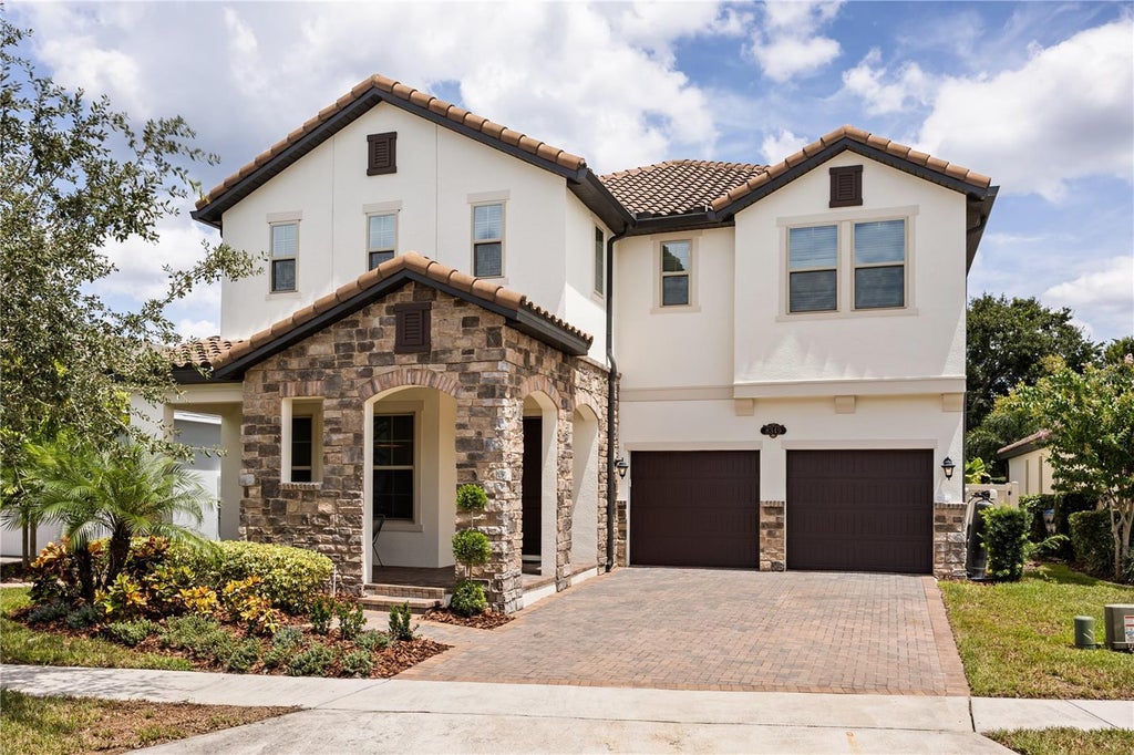 8349 Vivaro Isle Way, WINDERMERE