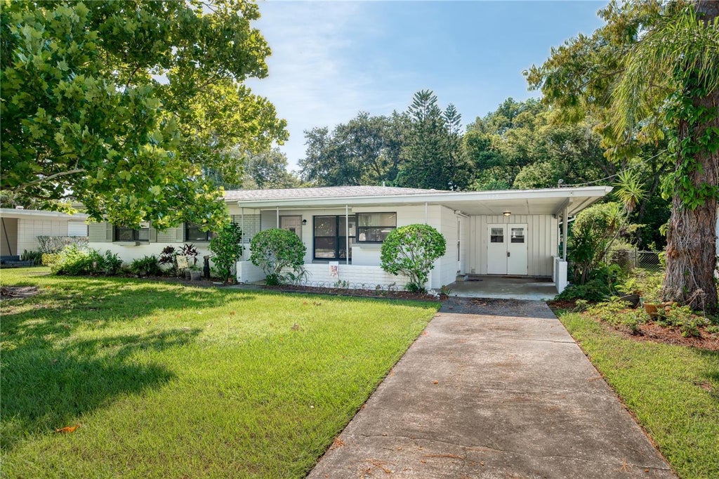 5128 Lake Howell Road, WINTER PARK