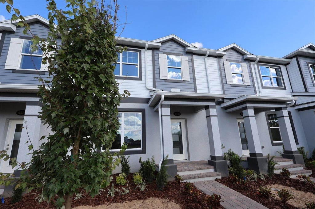 9416 Bolshoi Alley, WINTER GARDEN