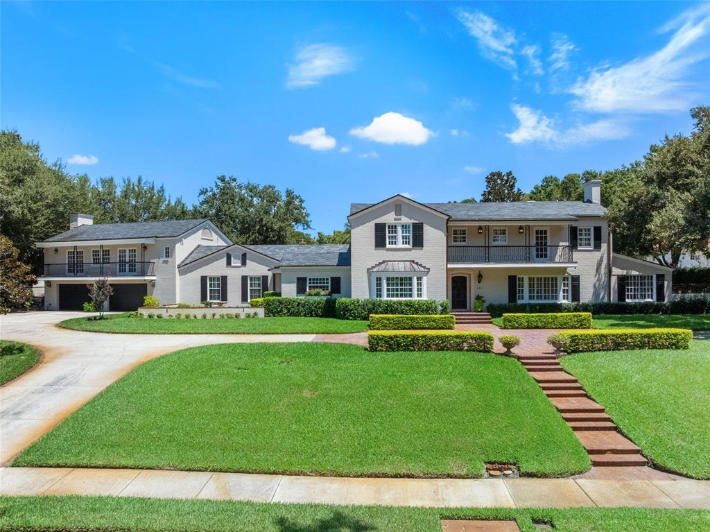 811 North Lake Adair Boulevard, ORLANDO