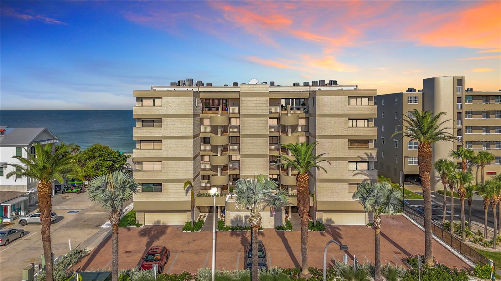 Photo of Listing #O6335615