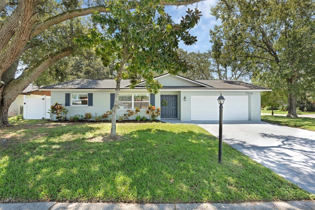 7104 Wrenwood Way, WINTER PARK