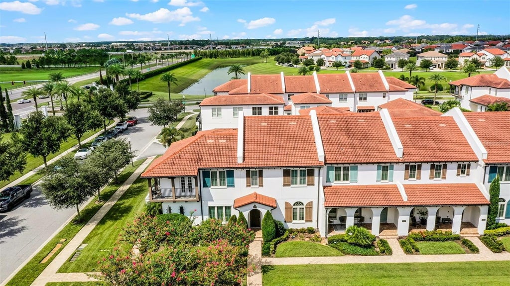 8933 Fountain Palm Alley, WINTER GARDEN