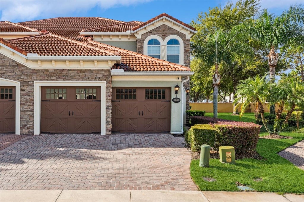 8888 Della Scala Circle, ORLANDO