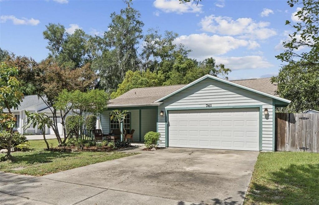 741 Robinhood Drive, MAITLAND