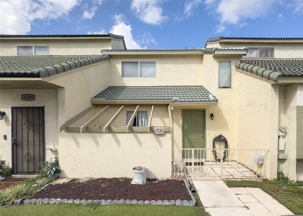 1326 Winter Green Way, WINTER GARDEN