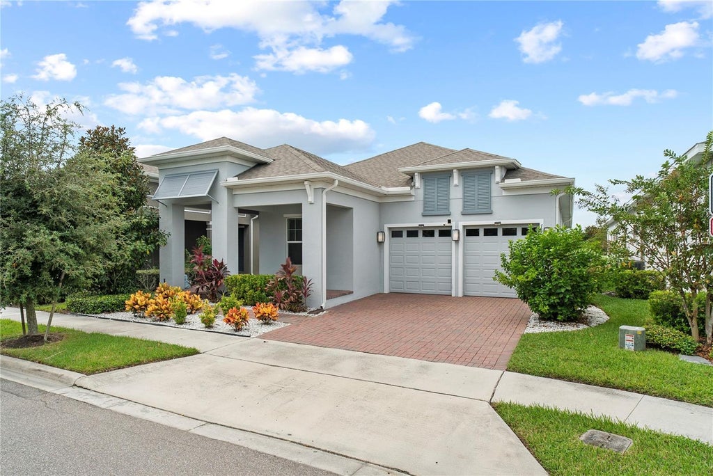 7883 Bowery, WINTER GARDEN