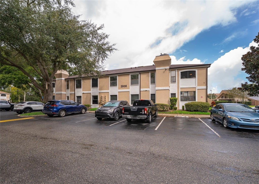 2936 South Semoran Boulevard 105, ORLANDO