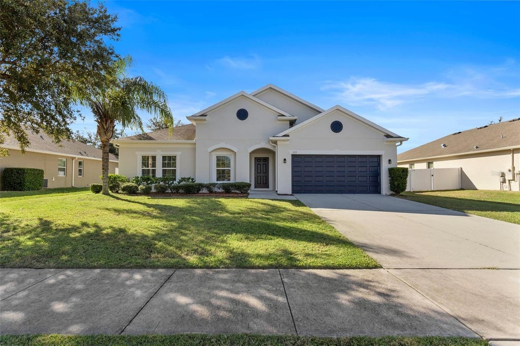 709 Bay Bridge Circle, APOPKA