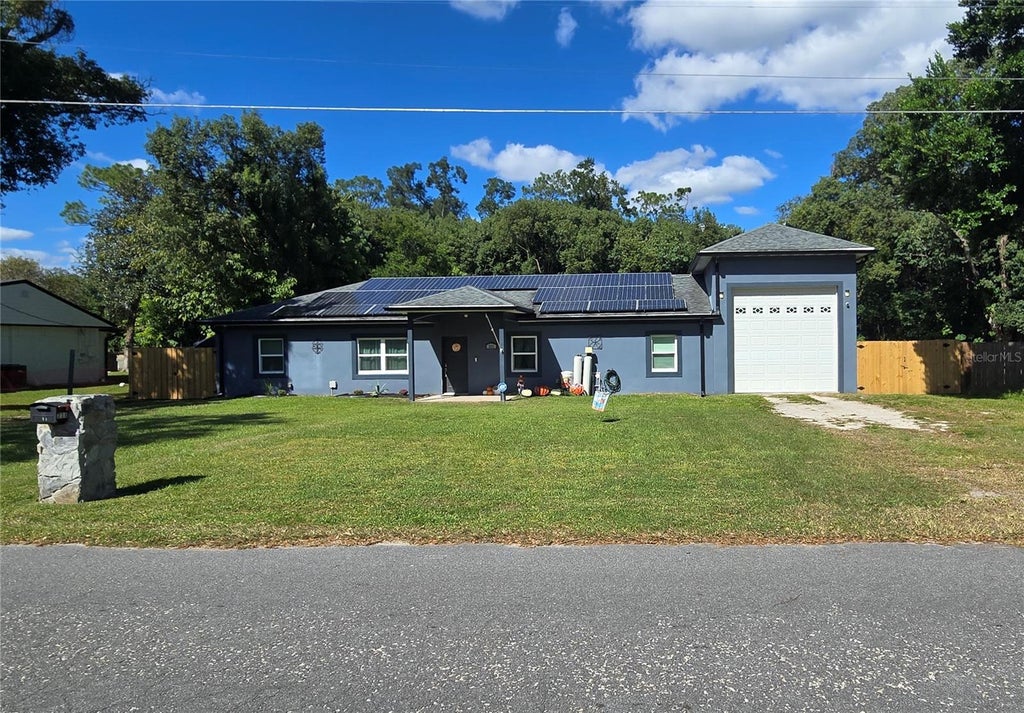 311 West Lewis Avenue, APOPKA