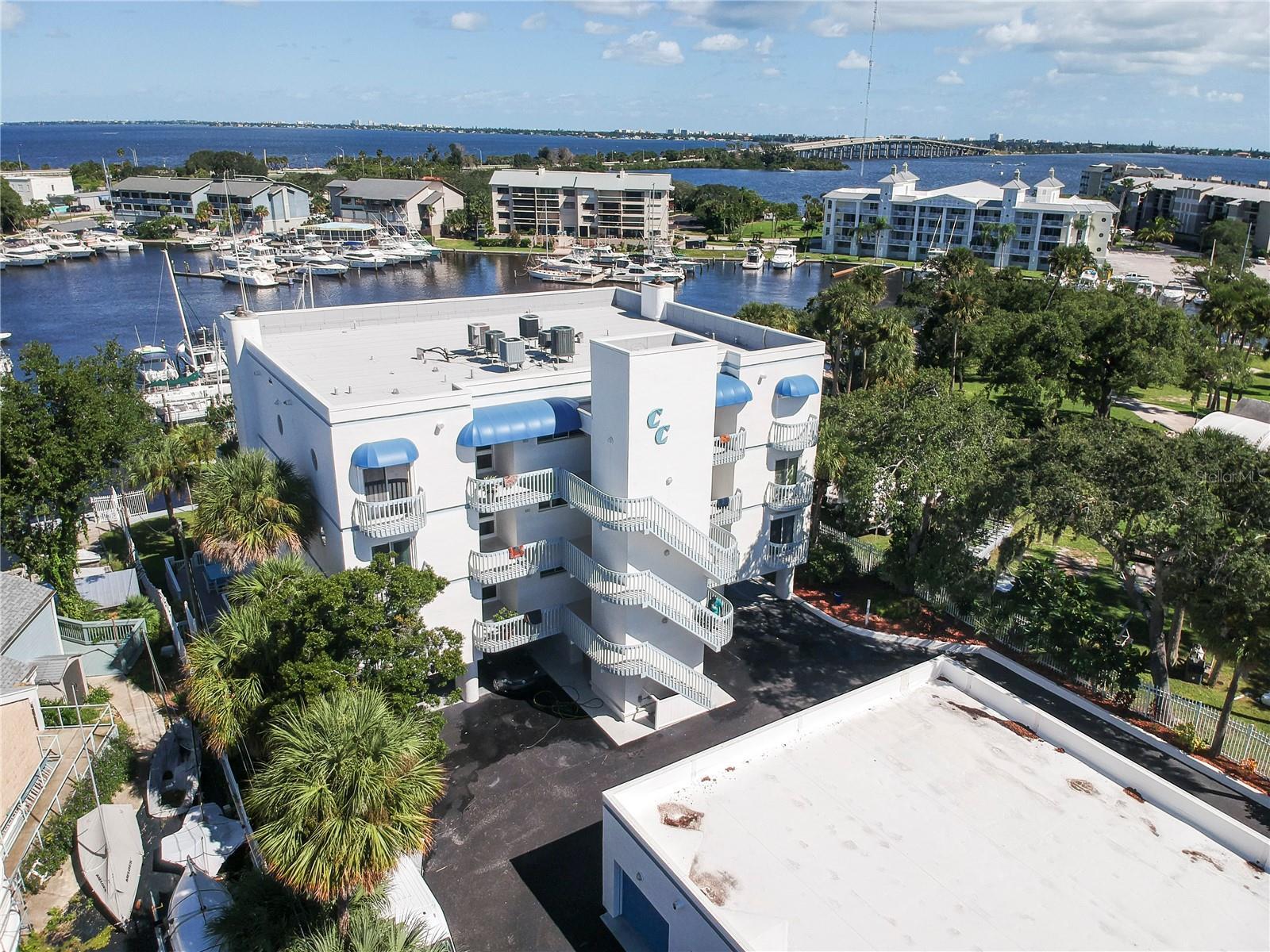 Photo of Listing #O6358092