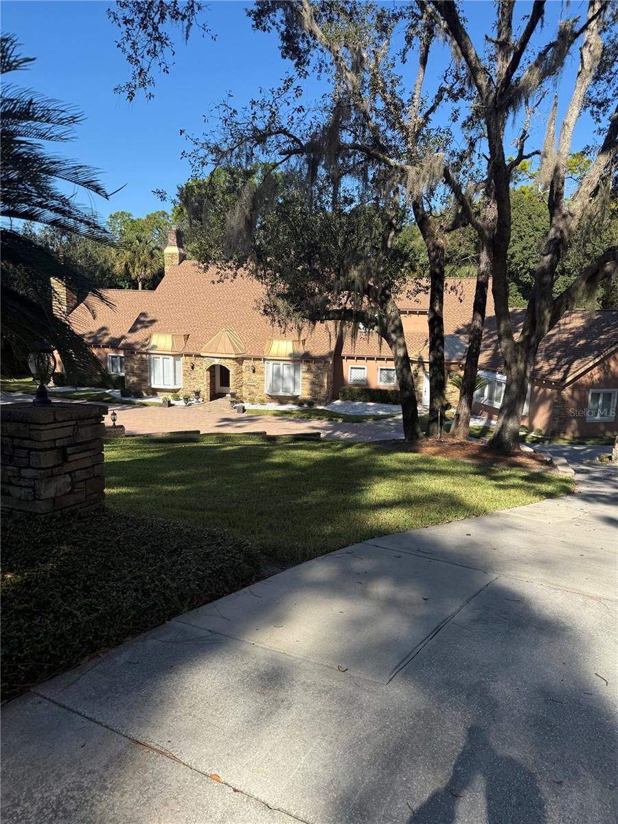 Photo of Listing #O6360515