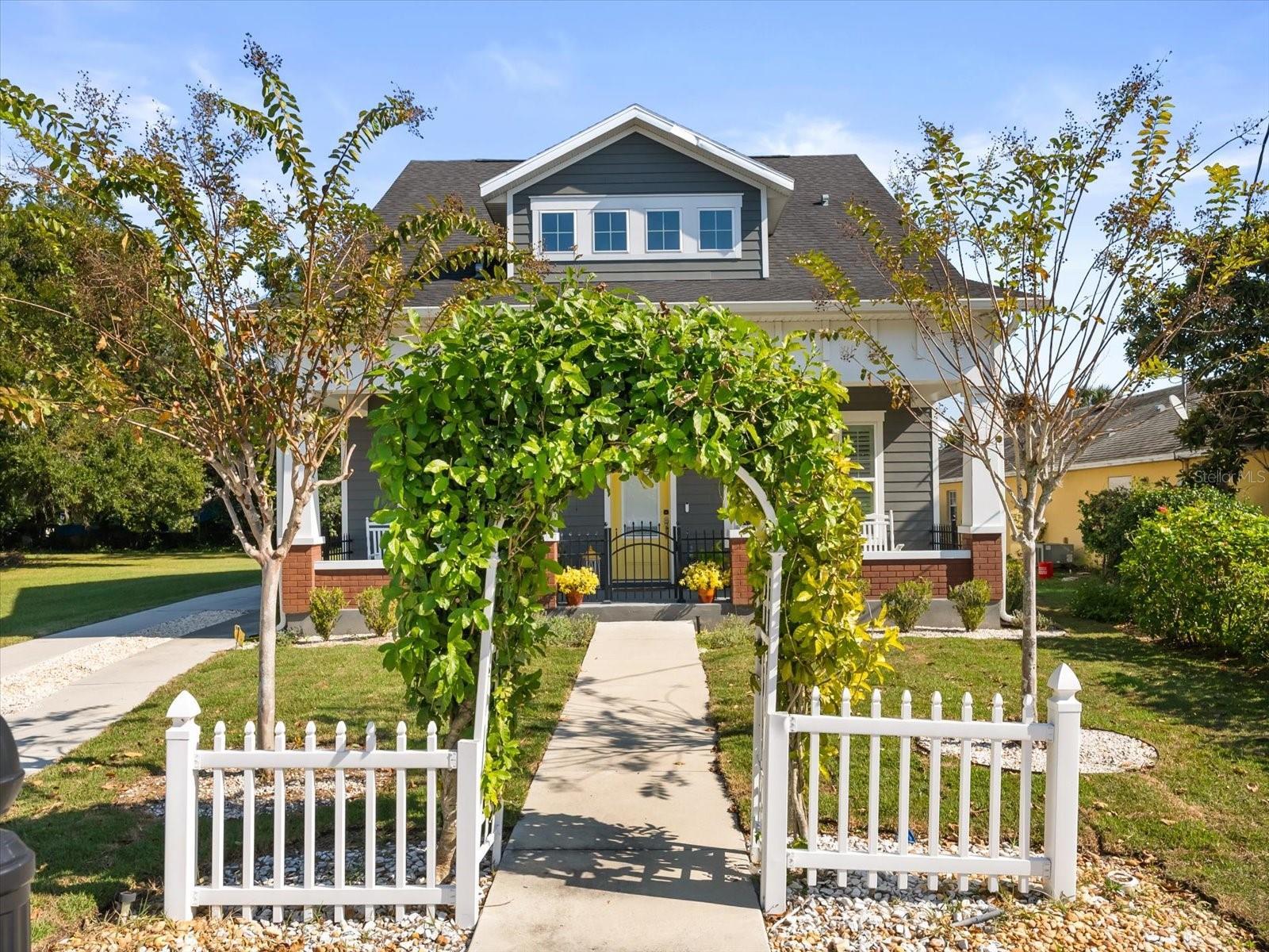 Photo of Listing #O6361513