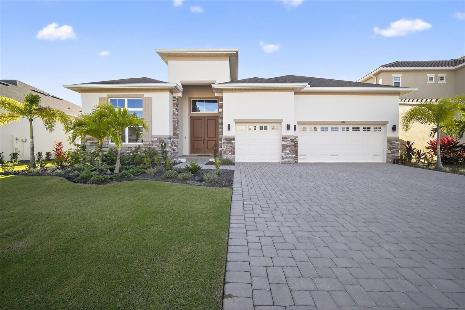 Photo of Listing #O6362932