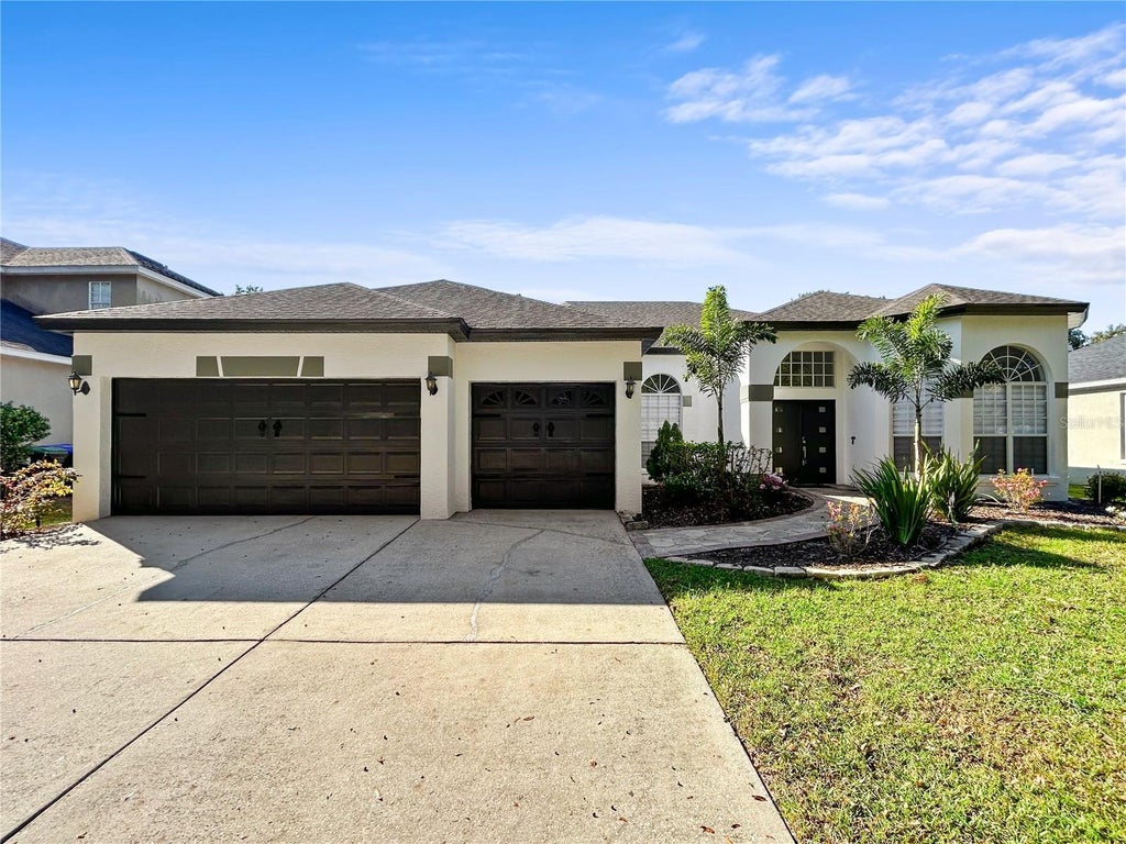 10122 Newington Drive, ORLANDO