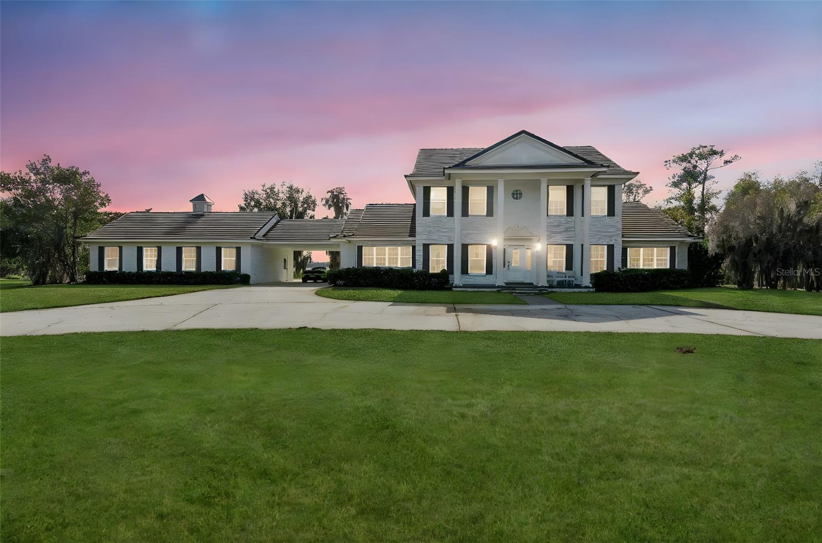 Photo of Listing #O6364057