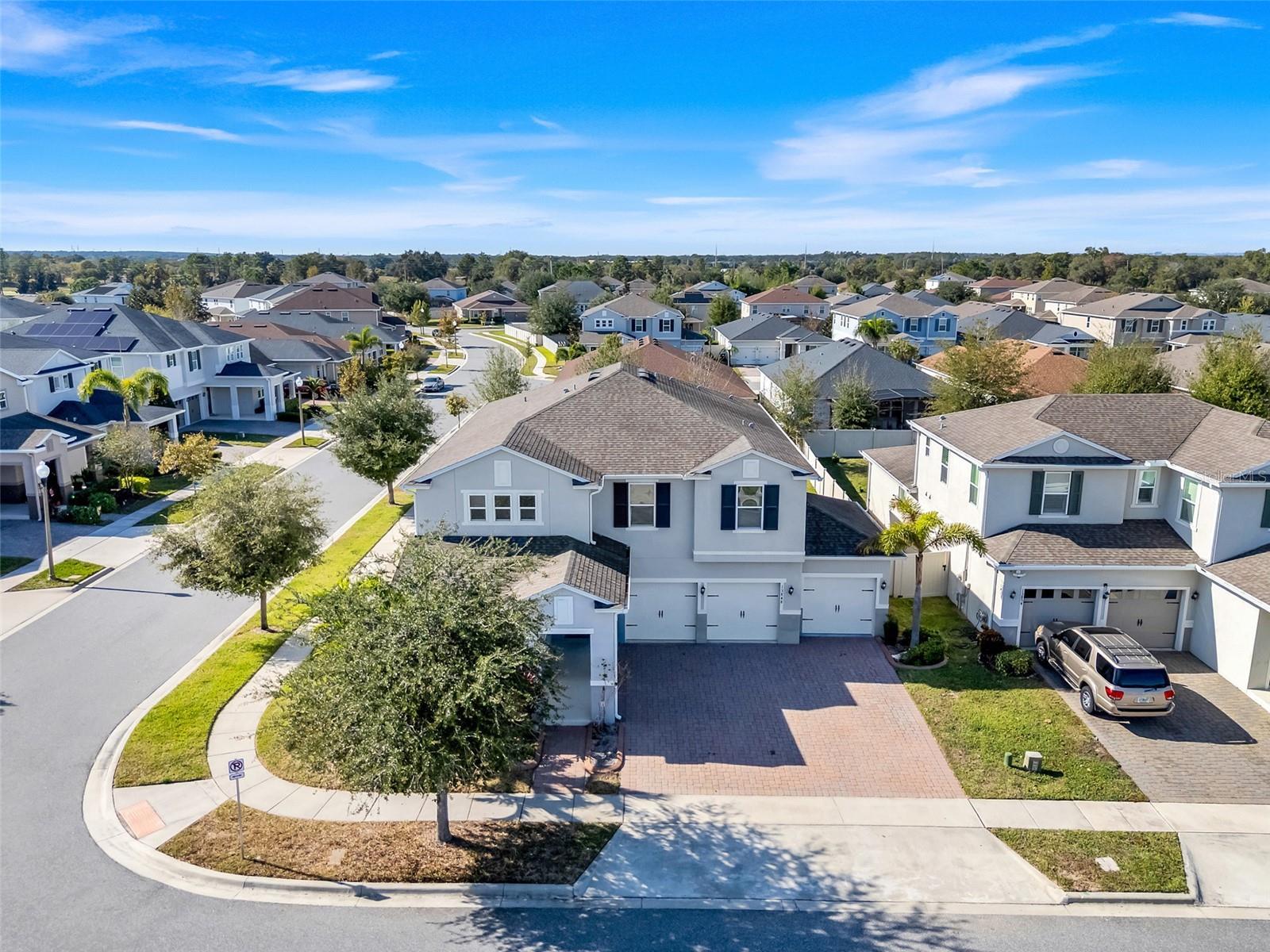 Photo of Listing #O6365304