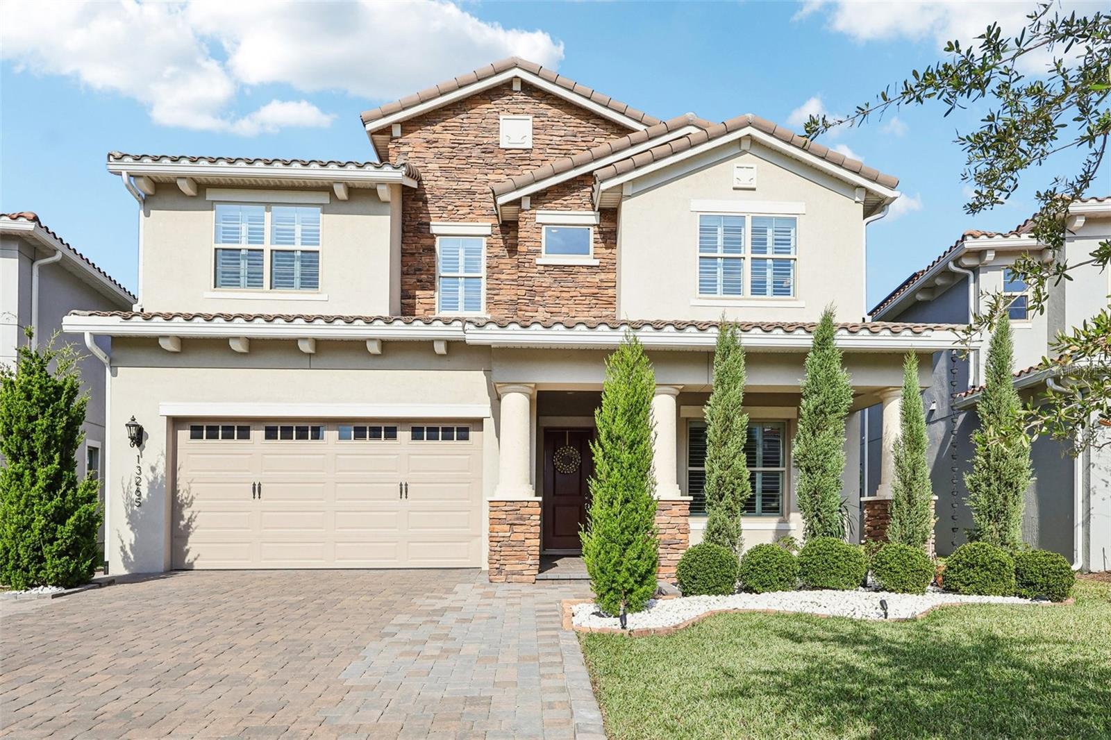 Photo of Listing #O6365868