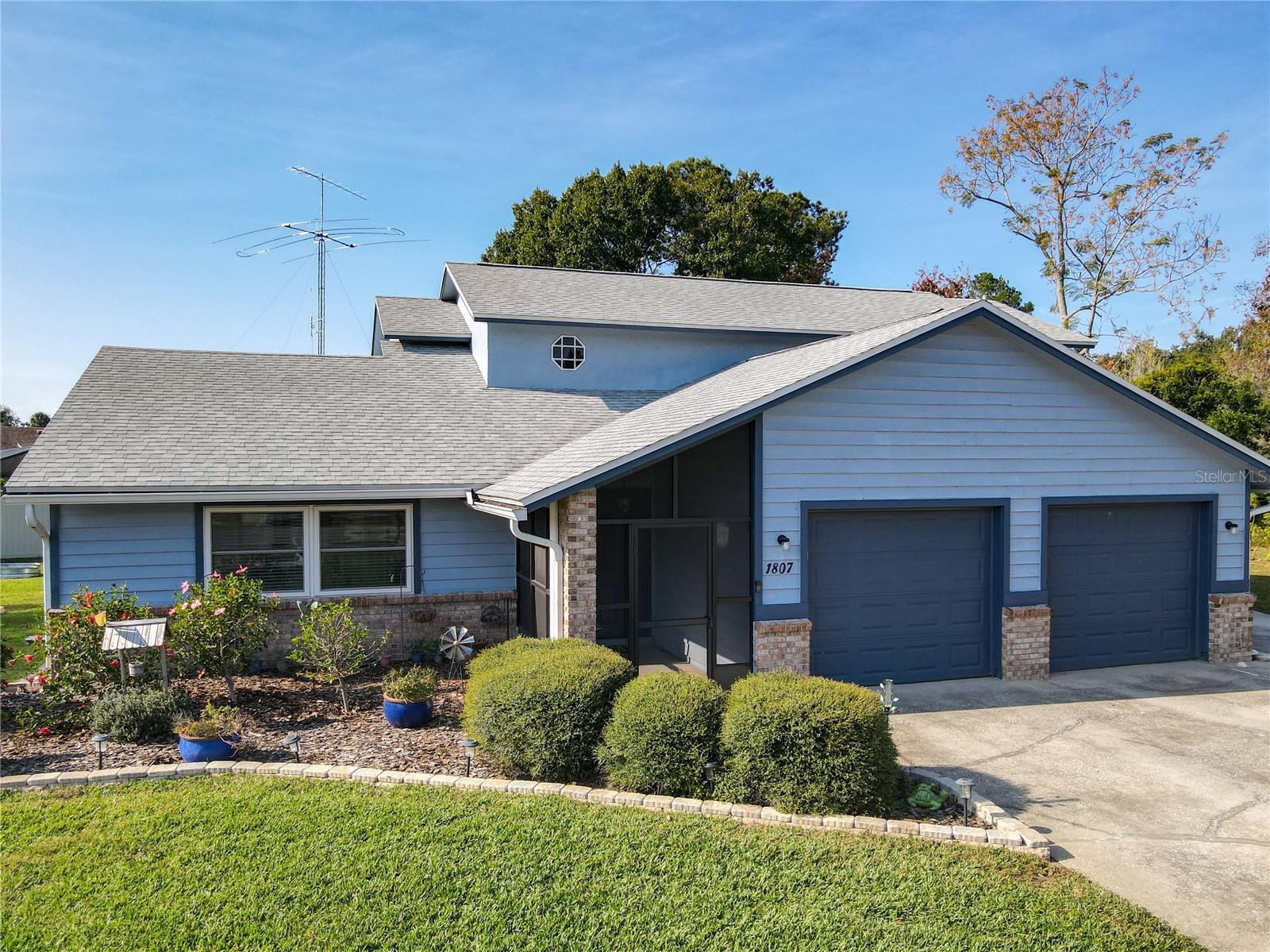 Photo of Listing #O6366073