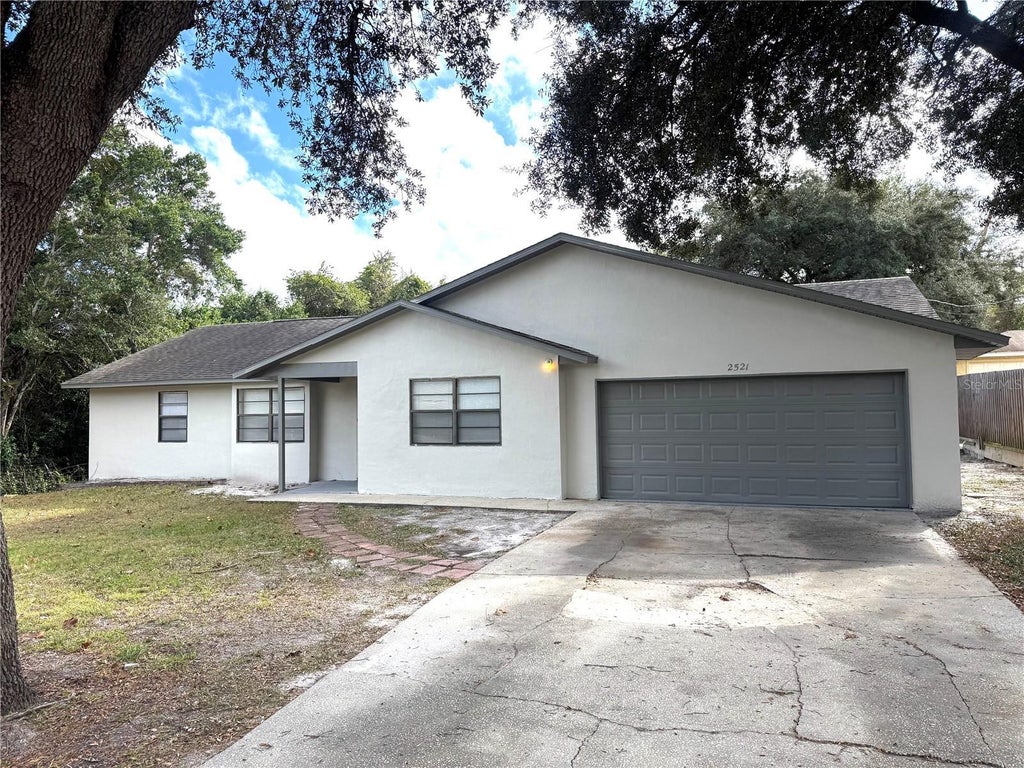 2521 Tansboro Drive, DELTONA