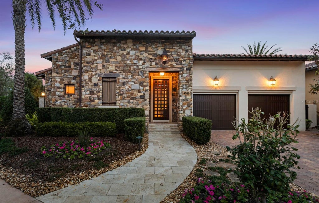 9743 Lounsberry Circle, GOLDEN OAK