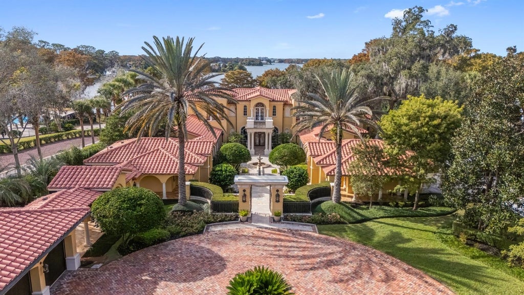 2203 Via Tuscany, WINTER PARK