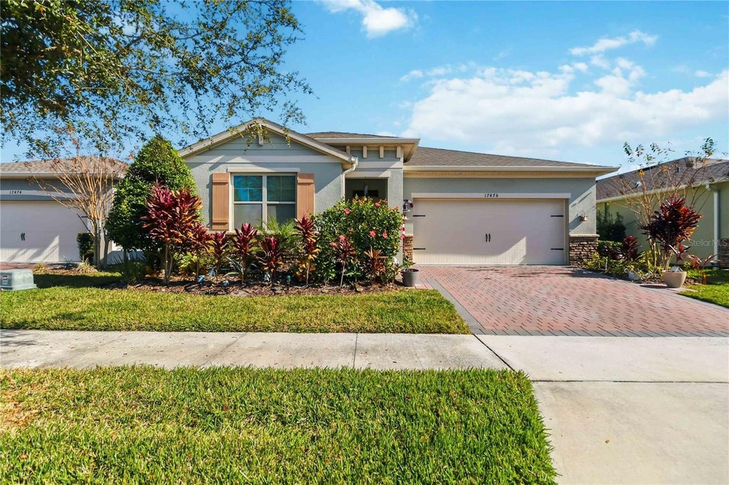 17478 Blazing Star Circle, CLERMONT