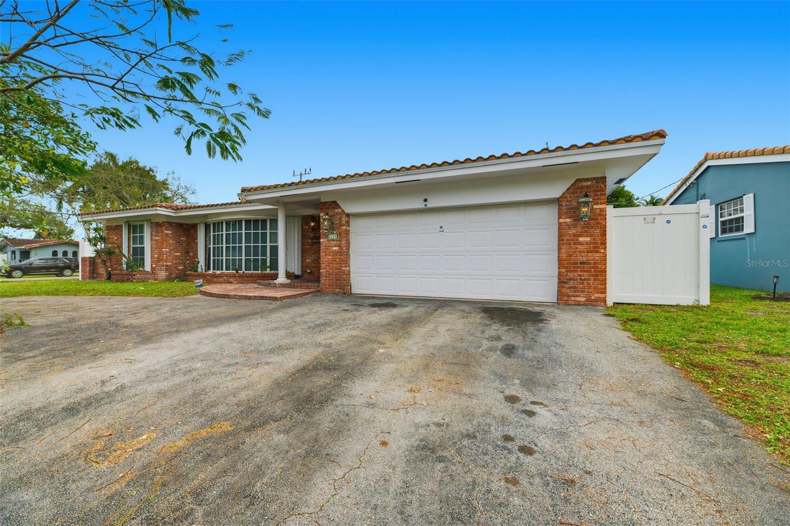 Photo of Listing #O6373963