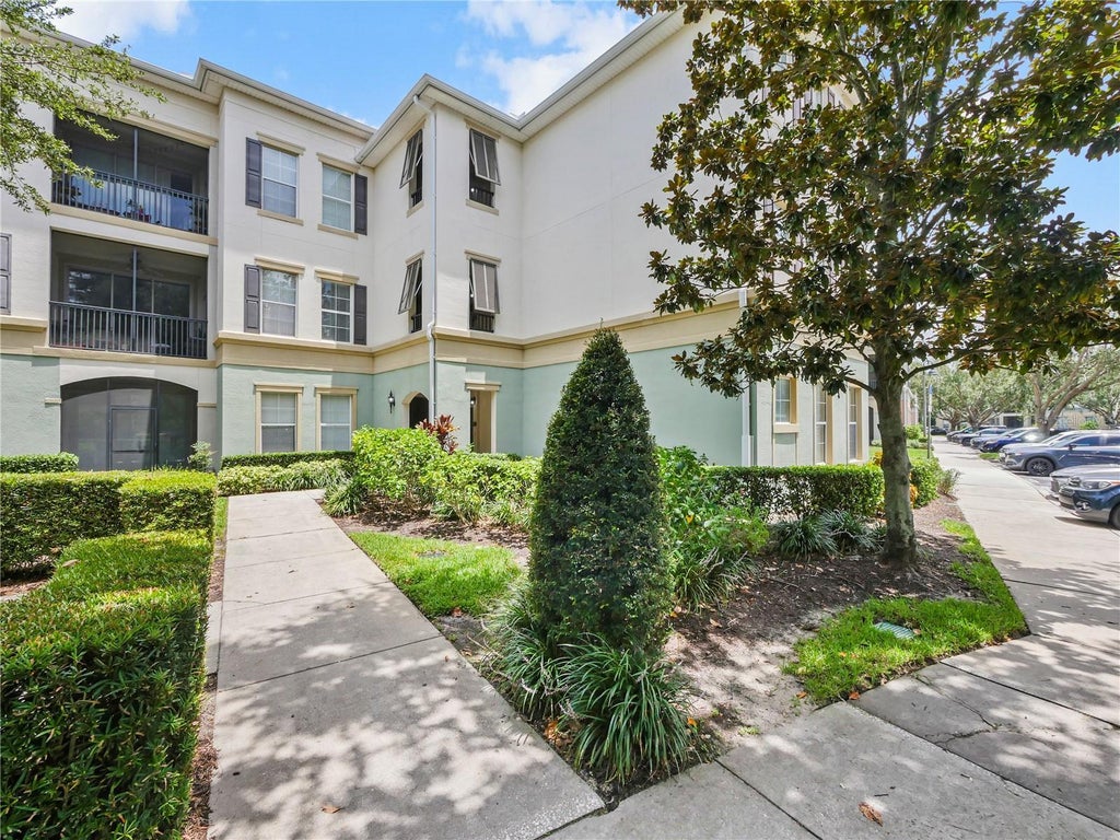 8168 Boat Hook Loop 207, WINDERMERE