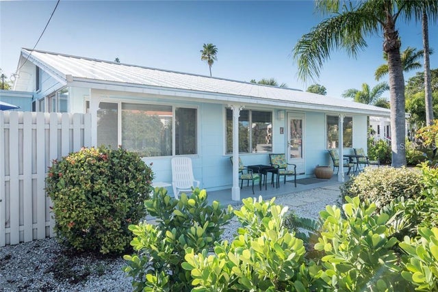 900 South Blvd Of The Presidents 4, SARASOTA