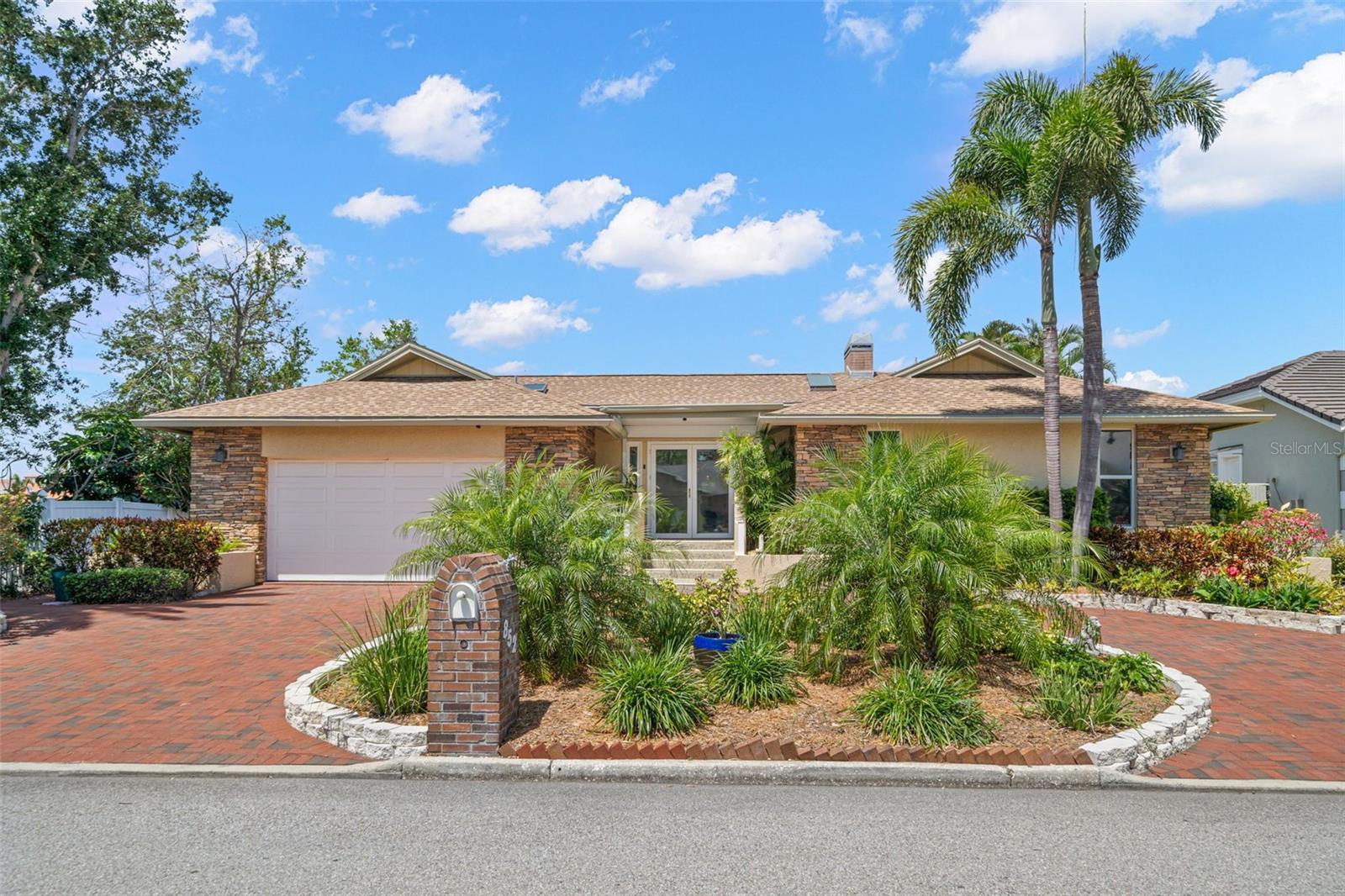 Photo of Listing #OM700135