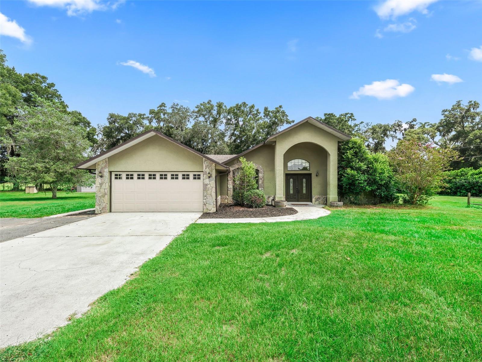 Photo of Listing #OM706008