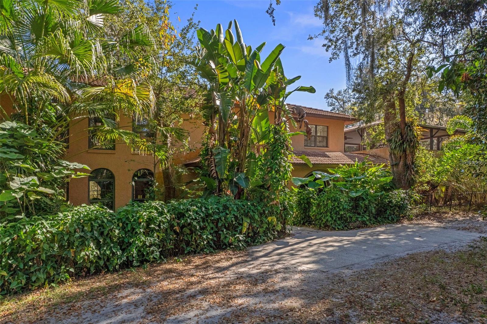 Photo of Listing #OM715893