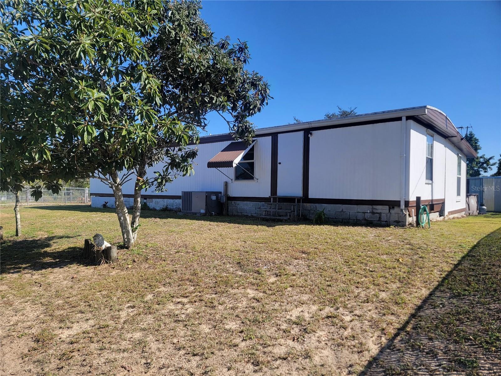Photo of Listing #P4929126